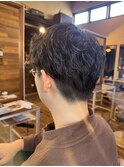 ナチュラル刈り上げ ラフな動きのあるメンズスタイル