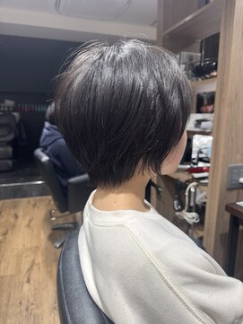 ハピネス クローバー 八木店(Happiness CLOVER) ショートボブ　髪質改善　刈り上げ　黒髪　大和八木