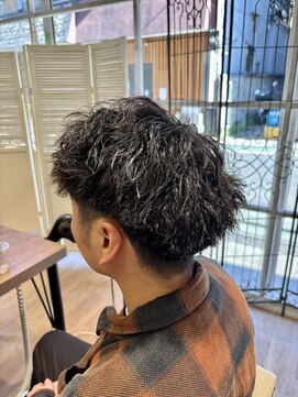 シータ 大山(THETA) ツイストパーマ