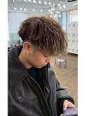 メンズパーマ20代30代40代スペインカールホワイトメッシュ