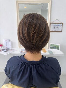 アトリーチェ 六科店(ATTRICE) 大人の丸みショートボブ×モカブラウン