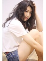 ヘアデザイニング アヴァンセ(HAIR DESIGNING Avance)&nbsp;【Avance】寝ぐせ風パーマ×モノトーンアッシュ@田中康喜