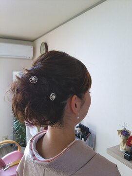 きものサロン すずめ屋 襟足３ｃｍボブからのアップスタイル