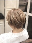 ブランドベージュ