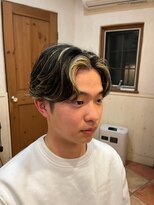 ベイブ ヘア メイク サロン(Babe hair make salon) カルマパーマ＋金メッシュ