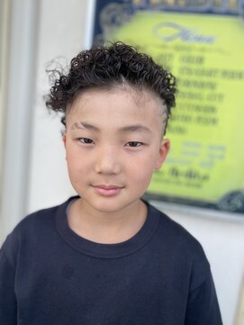 アルディート HAIR STUDIO Ardito キッズパーマ&バリアート