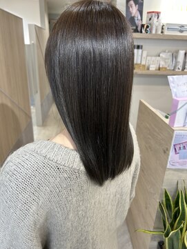 トゥーリ 長崎住吉店(tuuli) 艶髪セミロング