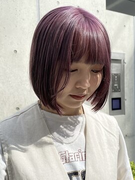 コージーベルベット(Cosy Velvet) ぱっつっとボブ×カシスピンク