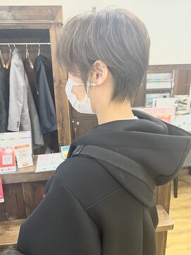 ジャストビューティー リアリー(just beauty Really) ショートカット×オリーブベージュ