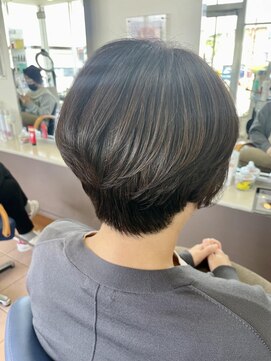 アトリーチェタ 田富店(ATTRICE) 40代/50代/ショート／白髪染め／レイヤー/髪質改善/