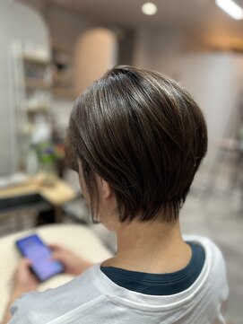 アロウ(ARAW) 透明感アップ!!大人ショート