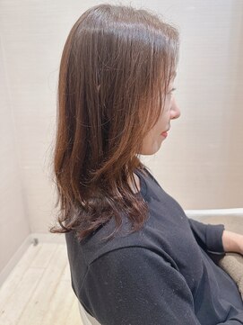 コーエン(cowen) 愛されミディアム髪質改善ワンカール縮毛矯正グレージュ似合わせ