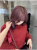 ピンク×黒の裾カラー