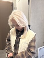 ソル 栄矢場町(SOL) ホワイトブロンド/ブロンド