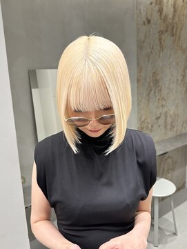 ソル ジングウマエ(SOL JINGUMAE) ブロンドボブ/ボブカット/ホワイトブロンド