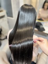 フィー 南越谷店(fee)&nbsp;髪質改善トリートメント/りんご幹細胞/弱酸熱ロイヤル