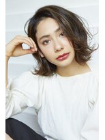 ラレイ(Lalei)&nbsp;表参道駅/青山　大人かわいいボブ×ハイライト　辻幸奈