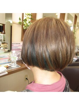 コアフィールフィス(COIFFURE fils) ブルーインナーカラー