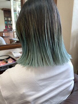 ラ シュシュ La chou-chou ヘアールーム Hair room ぱつんとグリーン