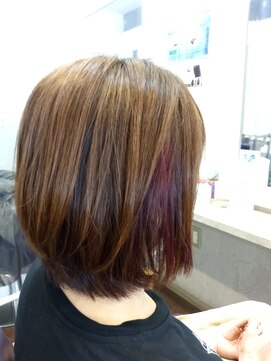 ヘアーデザインエスケープラス(HairDesign SK Plus) さり気なくインナーカラー[30代/40代/50代/60代]