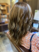 ダッチェス(DUCHESS)&nbsp;巻いて可愛いハイライトカラー