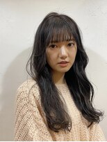 ニナ(Nina by Babylone)&nbsp;暗髪ロングスタイル
