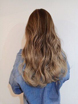 ツムグ 代官山 中目黒(TUMUGU) グラデーションカラー大人可愛い脱白髪染めアースカラー