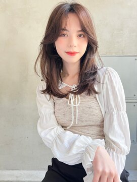 シエナ 渋谷(Siena) Siena グレージュ×顔まわりレイヤー 20代30代 渋谷