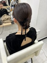 プティクローシェ バイ クオーレ(petite cloche by CUORE)&nbsp;タイトシニヨン お呼ばれヘア