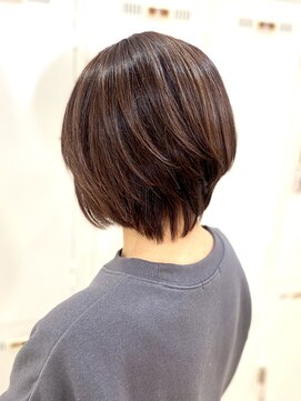 アッシュ 町田駅前通り店(Ash) 【Ash町田駅前通り店　木口優子】ショートボブ