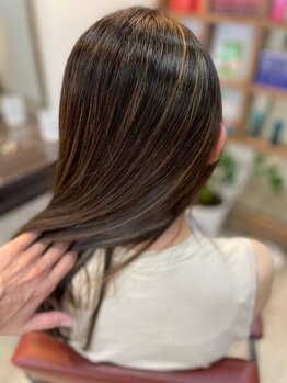 髪質や髪のお悩みに応じてお客様だけのトリートメントを選定☆髪の悩みが複数あってもお任せください♪