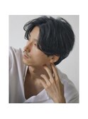 大人のメンズに!短すぎる髪が苦手な方のセンターパート