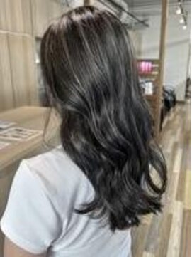 ラヴィエール(LAVIERE by R-EVOLUT) ハイライト グレージュ 柏 柏駅