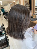 リアン(Lien)&nbsp;フォギーグレージュにハイライトで筋感と立体感アップ！