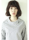 ザクザクバングのゆるふわボブ