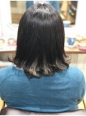 シルバーベージュのインナーカラー