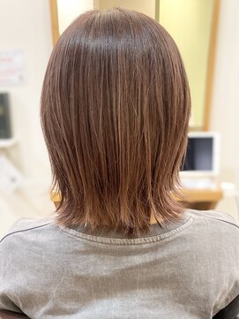 フリージア(freesia) 30代40代50代/簡単スタイリングヘア/ツヤ髪スタイル