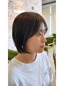エミュ 中央駅店(eMu) シースルー前髪顔周りカット