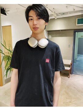 ローレン(LOREN) ベリーショート/ダークアッシュ/ニュアンスパーマ/韓国マッシュ