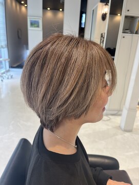 シザーズトリックス ノーブル(scissorstrix Noble) ショートヘア