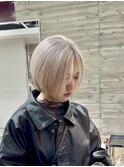 ホワイトシルバーハイトーンショートボブミルクティーカラー韓国