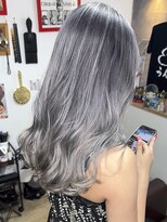 ブレイズヘアー(BLAZEhair) 【ギャル人気】ホワイトシャドールーツ×ブリーチ3回