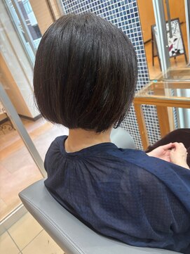 スタジオ アルファプラス 日暮里店(studio α+) カラーボブショートハイライト白髪ぼかし日暮里西日暮里上野