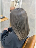 イル(iru)&nbsp;シークレットハイライト/白髪ぼかし/グレージュ/Miku