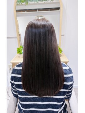 オモテ 町田店(Omote) カカオブラウン