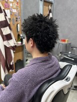 フジヤマバーバーショップ アジト(FUJIYAMA BARBER SHOP ajito)&nbsp;スパイキーショート×ツイスパ