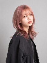 トリニティ(trinity) ブリーチ ダブルカラー レイヤーウルフカット ピーチカラー