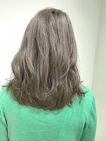 リアン(Lian) 【サファイヤ】グレーパールとサファイヤ