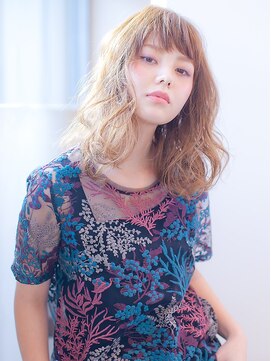 クレール 塚口店(CREER) スモーキーベージュカラー_透明感×透け感_ヘルシーミディ_3