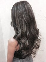 アールプラスヘアサロン(ar+ hair salon) グレージュハイライトカラー